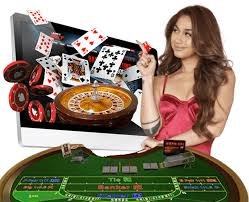 Antarmuka aplikasi piontogel untuk Android dan iOS yang menampilkan permainan slot, taruhan olahraga, dan opsi pembayaran